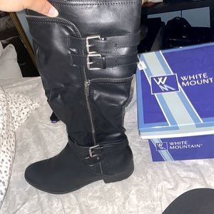 White mountain black boots, mid calf, below knees cap
